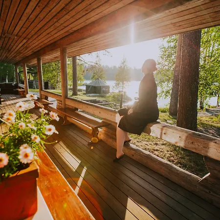 Revontuli 3* Hankasalmi