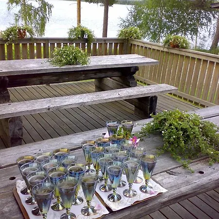 Ośrodek wypoczynkowy Revontuli 3*