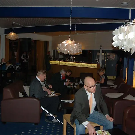 Ośrodek wypoczynkowy Revontuli 3*