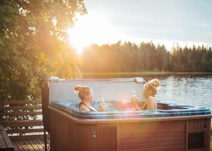 Revontuli Курортный комплекс Ханкасалми